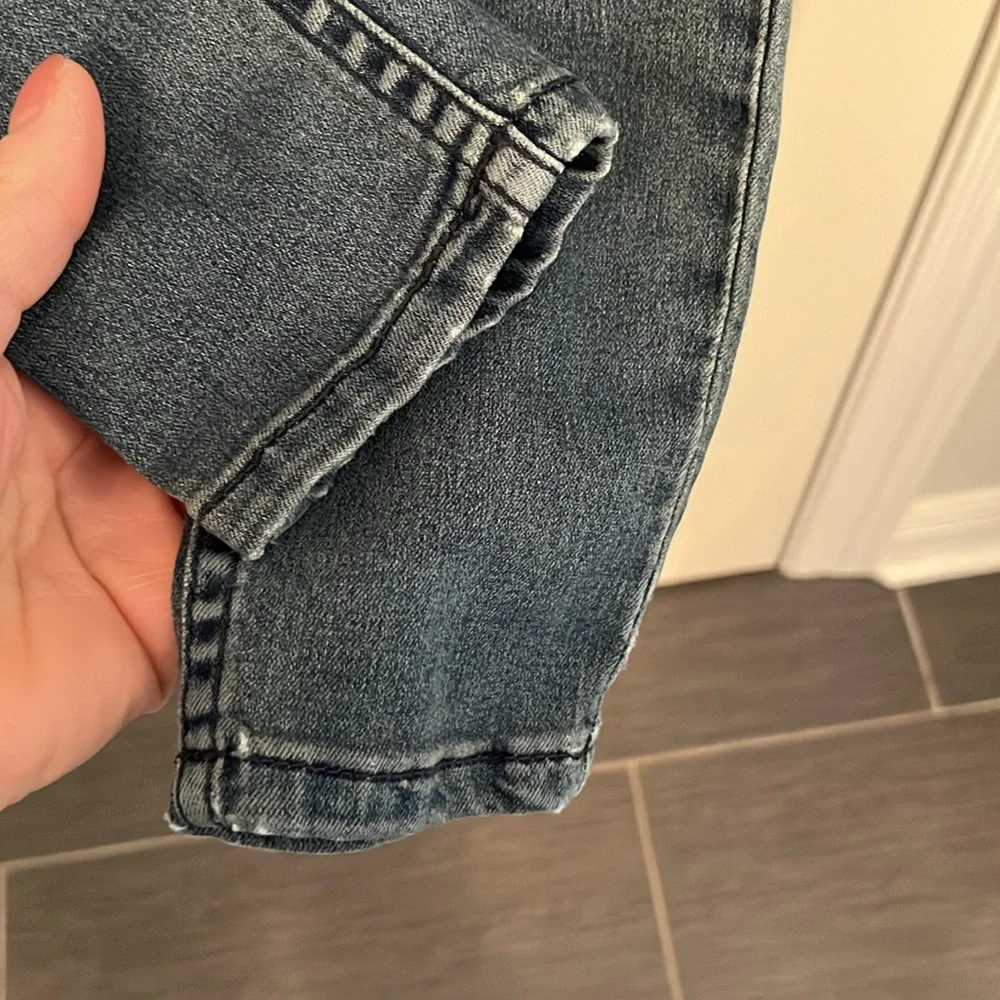 Free People Medium Wash Medium‎ Rise Distressed Skinny Jeans Size 25 Stretch